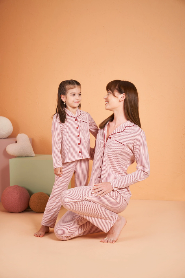 PJS 28001 Kadın Uzun Kol Çizgili Önü Düğmeli Pijama Takım