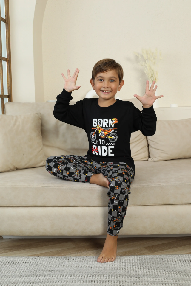 Kapitex 7101 Erkek Çocuk Uzun Kol Pijama Takımı