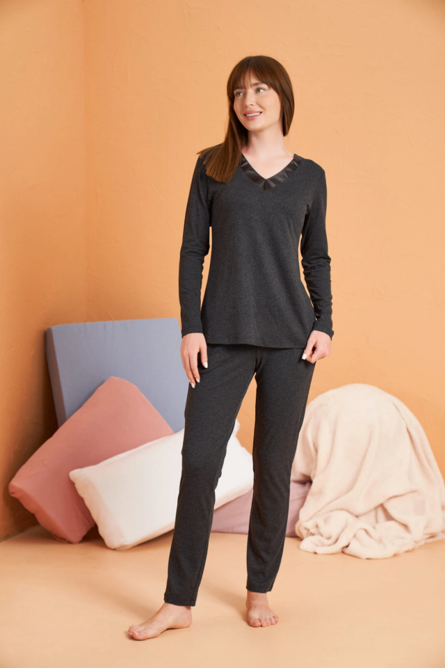 Pjs 28091 Kadın Uzun Kol V Yaka Pijama Takımı