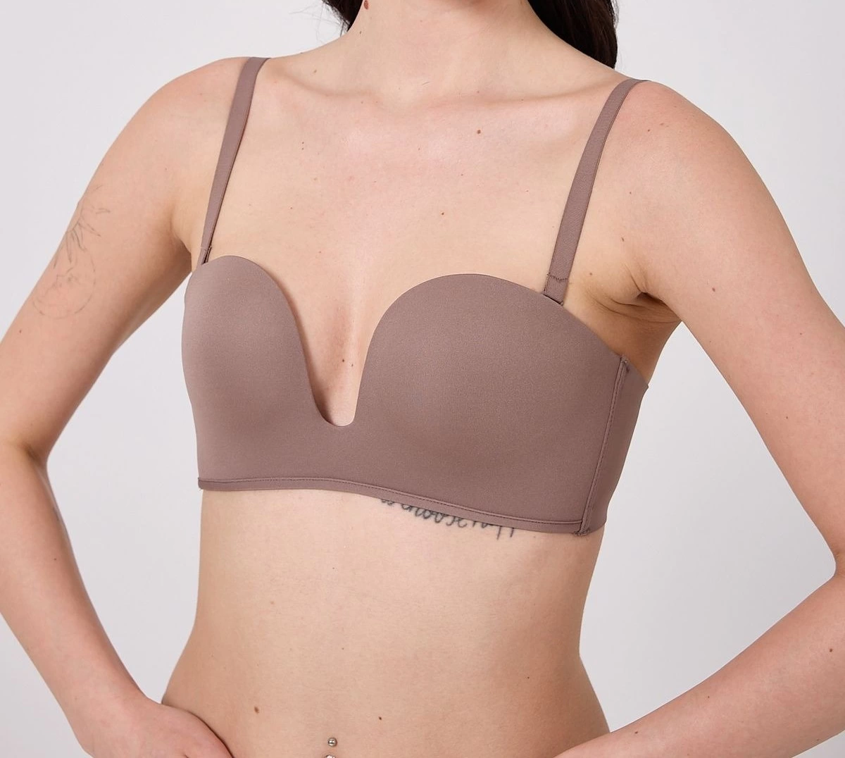 Freshness MSF05 Destekli V Dekolte Lazer Kesim Sütyen